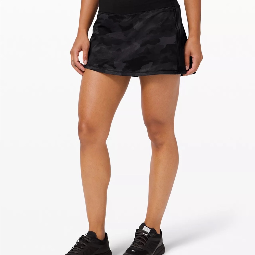 Lululemon Pace Rival Mid-Rise Skirt